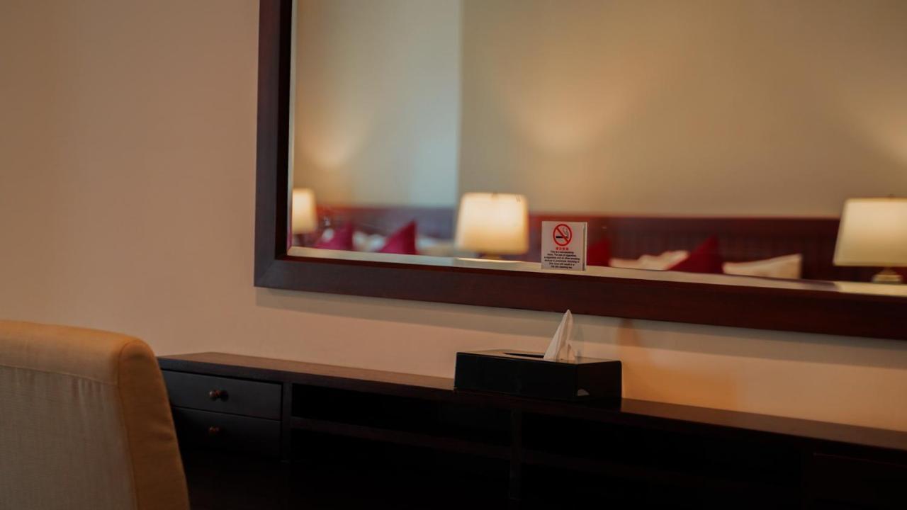 Kaizen Hotel & Suites Melaka Εξωτερικό φωτογραφία