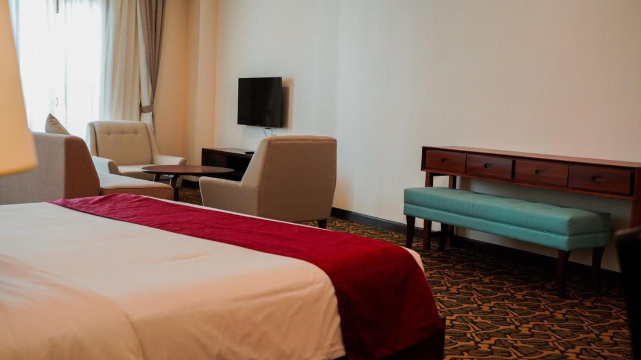 Kaizen Hotel & Suites Melaka Εξωτερικό φωτογραφία